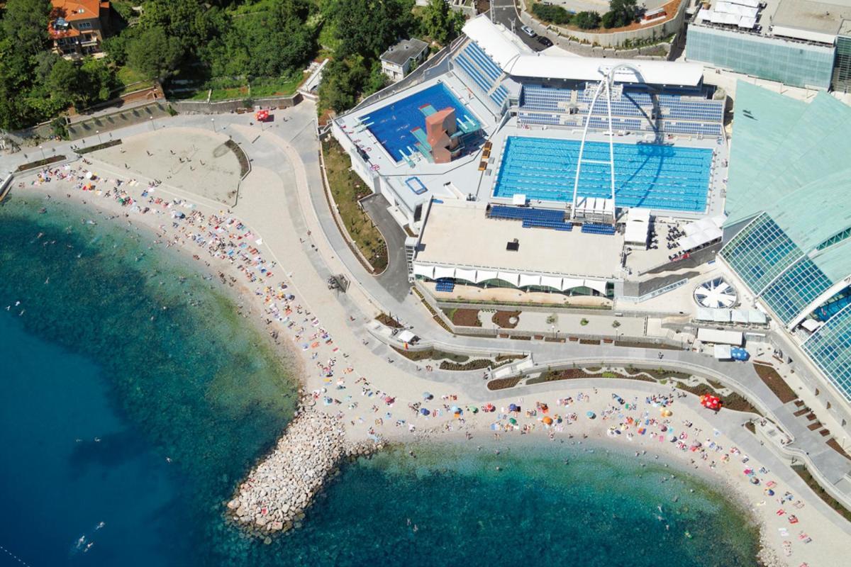 Sea And Mountain Apartment Rijeka Exterior foto